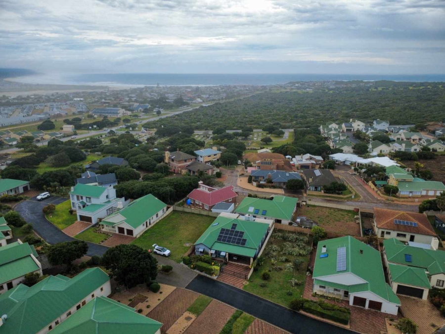 3 Bedroom Property for Sale in Stilbaai Wes Western Cape